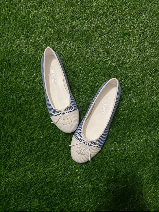 Shoes - Chanel 24S Pinstripe Bow Ballerina Flats